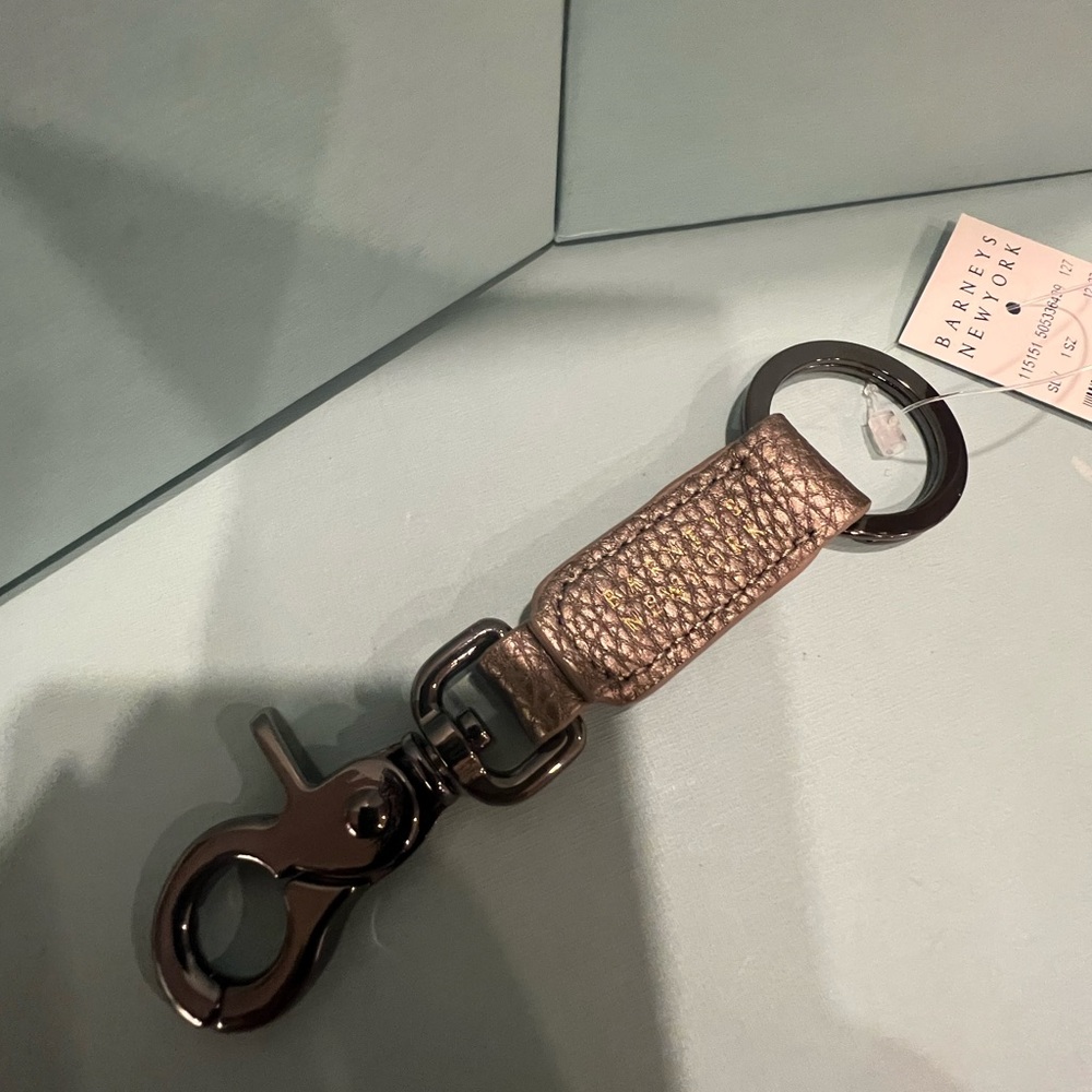 Barneys New York OG Leash Key Chain - Gunmetal